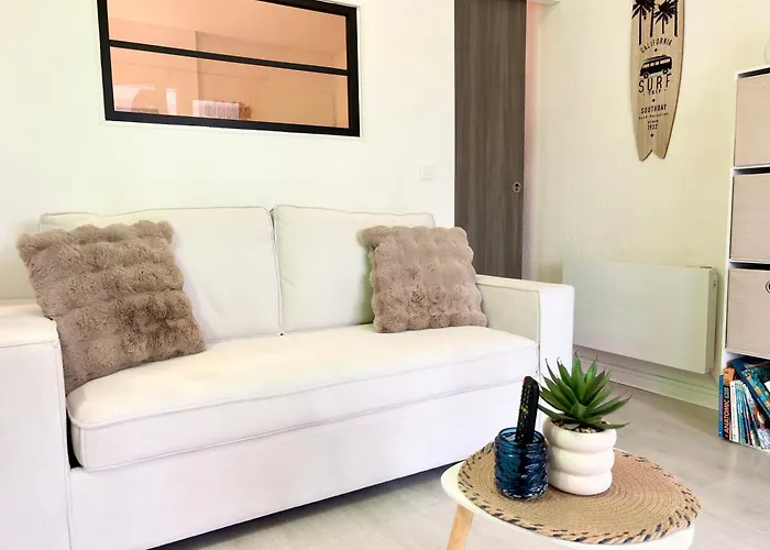 Surfing T2 Acces Prive, Parking, Wifi Dune
